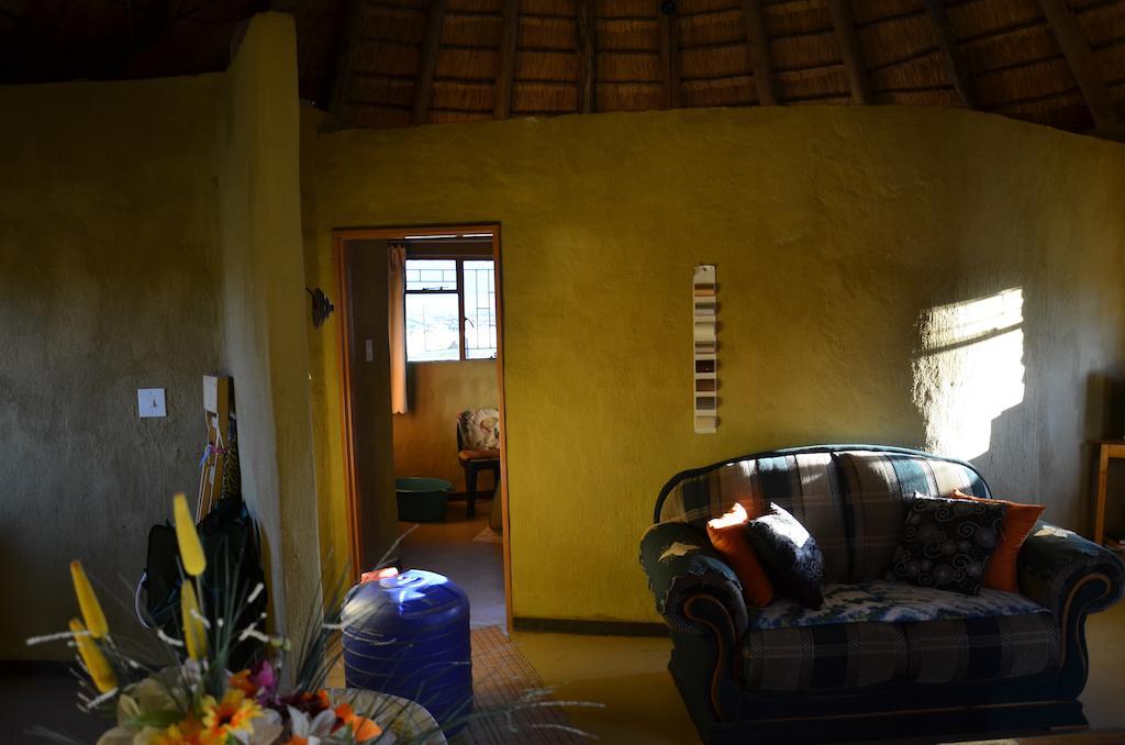 Bama Lodge Rietfontein ภายนอก รูปภาพ